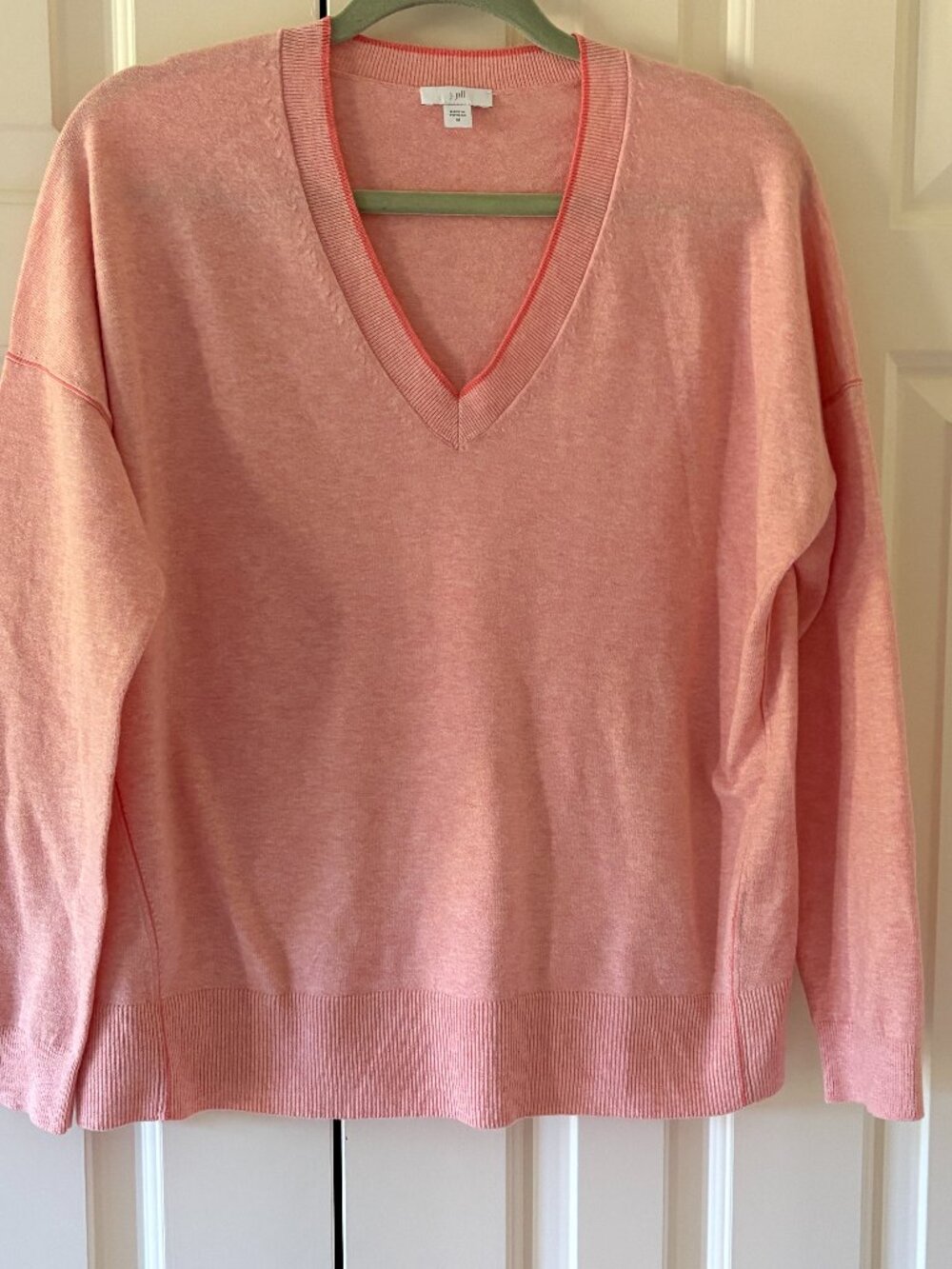 NWOT J. Jill Pink Tipped V-Neck Sweater  Sz M